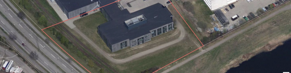 Commercial property with offices in Skovlunde
